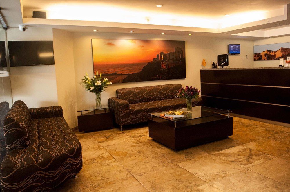 Selina Miraflores Hotel 3*