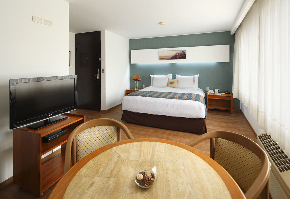 Hotel Selina Miraflores 3*